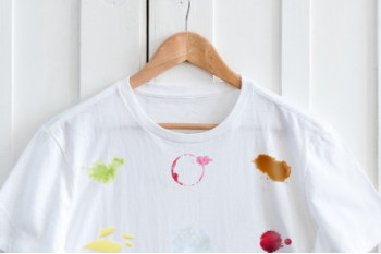 10 Laundry hacks to remove stains from clothes