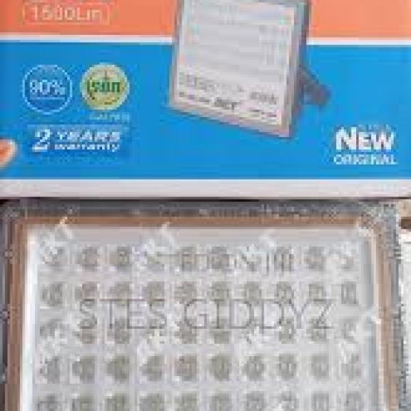AKT 200W Solar Flood Light