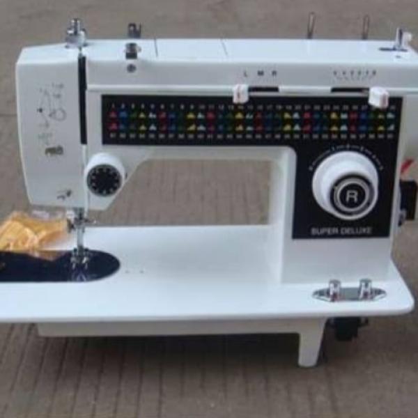 Butterfly JH308 Zig-Zag Sewing Machine